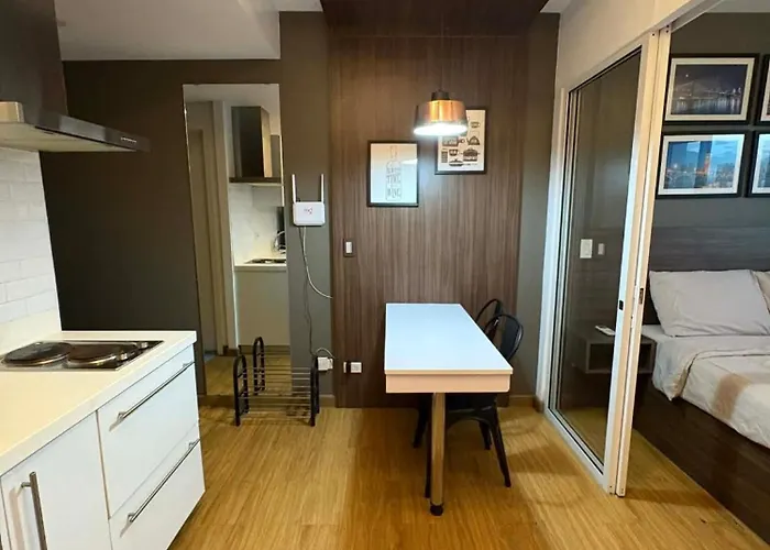 Staycation At Brgy Sucat * Манила
