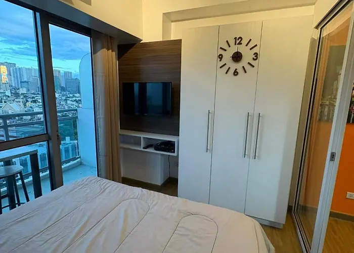 Апартаменты Staycation At Brgy Sucat Манила