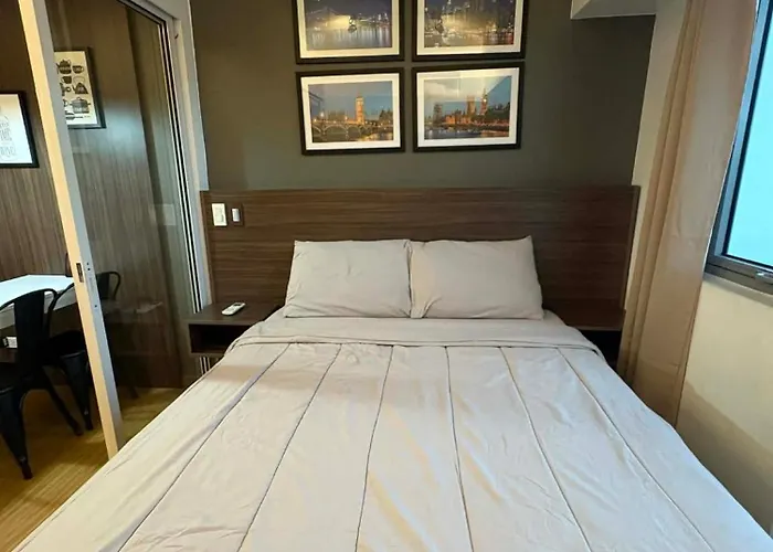 Staycation At Brgy Sucat Апартаменты *