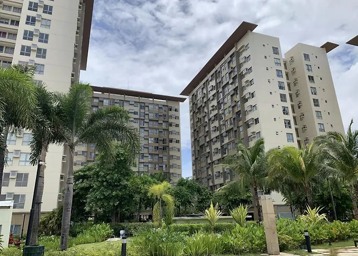 Staycation At Brgy Sucat Апартаменты *